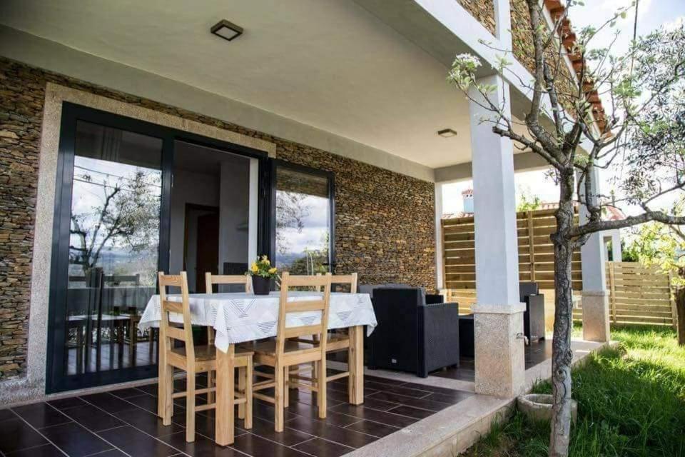 Casas Do Paco - Casas De Ferias 卡贝塞拉什德巴什图 外观 照片
